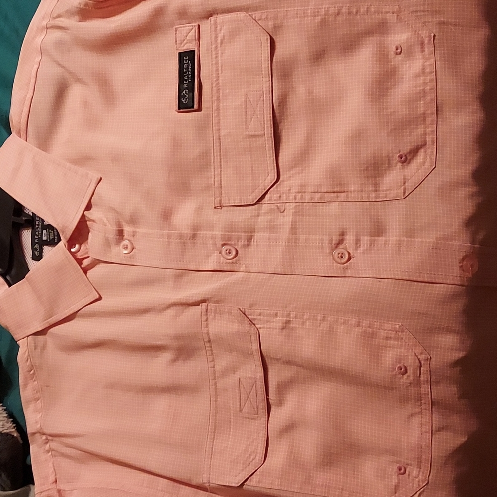 I am selling a Real tree fishing shirt